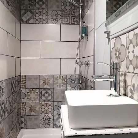 La Vieille Gorce D'hotes Near Civray