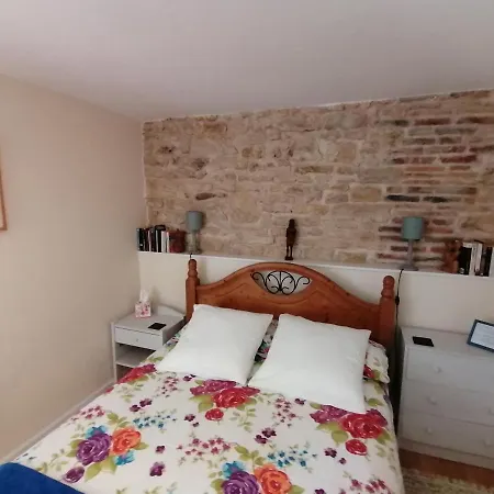 La Vieille Gorce D'hotes Near Civray Asnois (Vienne)