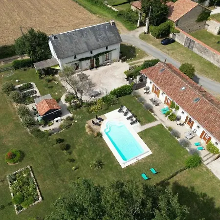 فندق مبيت وإفطار La Vieille Gorce D'hotes Near Civray 3*