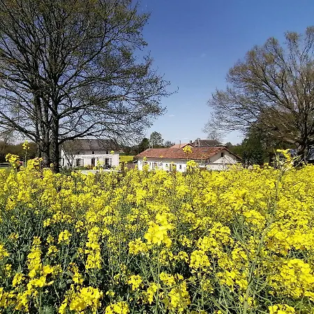 La Vieille Gorce D'hotes Near Civray فندق مبيت وإفطار Asnois (Vienne)